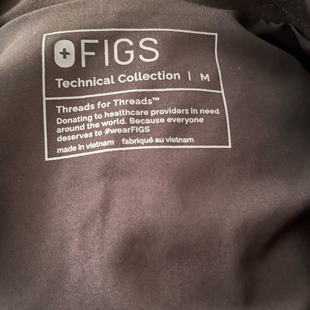 Figs Black Scrub Jacket - Picture 5 of 6